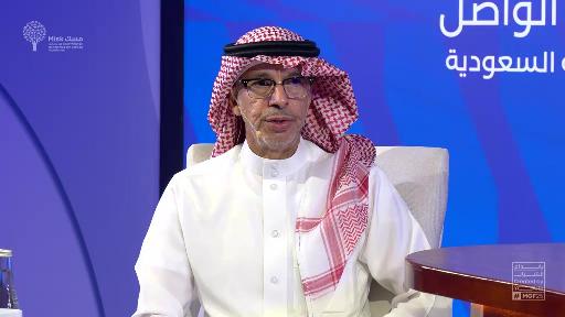 "ولي العهد شخصية قيادية فذّة؛ حرّك المياه الراكدة، والطاقات الكامنة في الشعب السعودي بكافة فئاته". ج